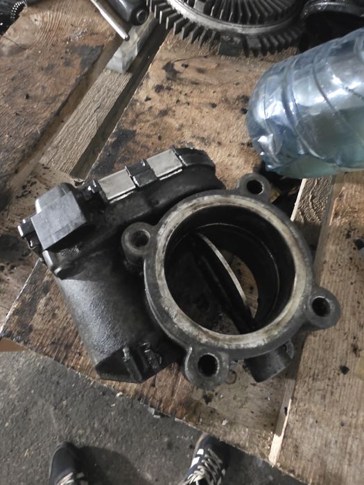 Дроселова клапа за ОМ 642 350 CDI