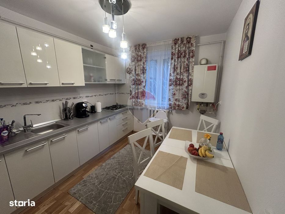 Apartament 3 camere de închiriat | Central Baia Mare | Modern