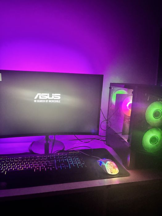 !!!Setup gaming complet pc,monitor,mouse,tastatura,controller!!!
