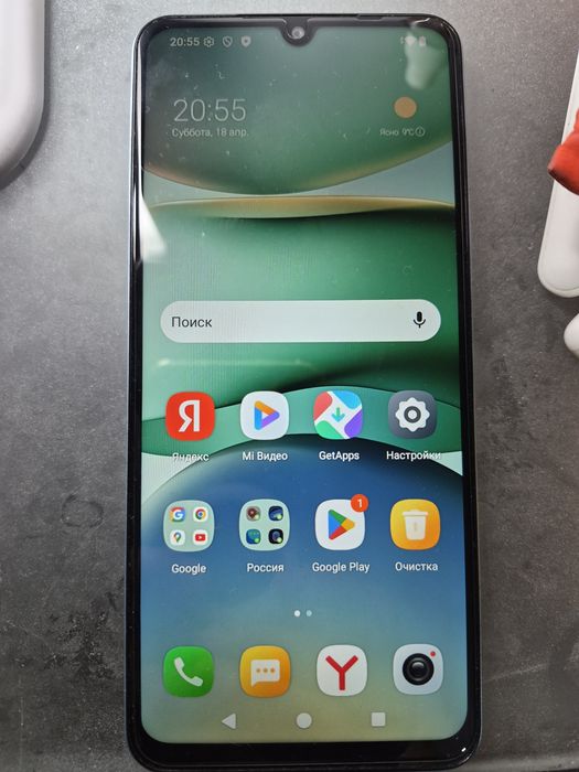 Телефон Редми в отличном состоянии.