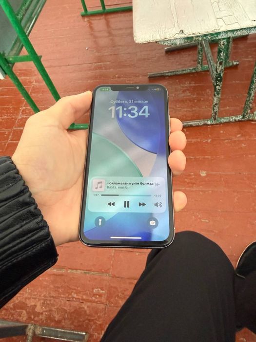 Айфон х сатылады