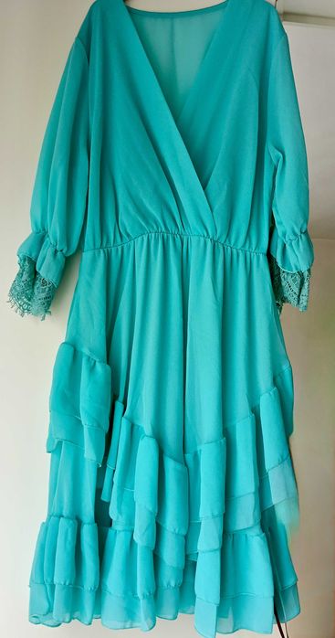 Rochie turcoaz cu volonase