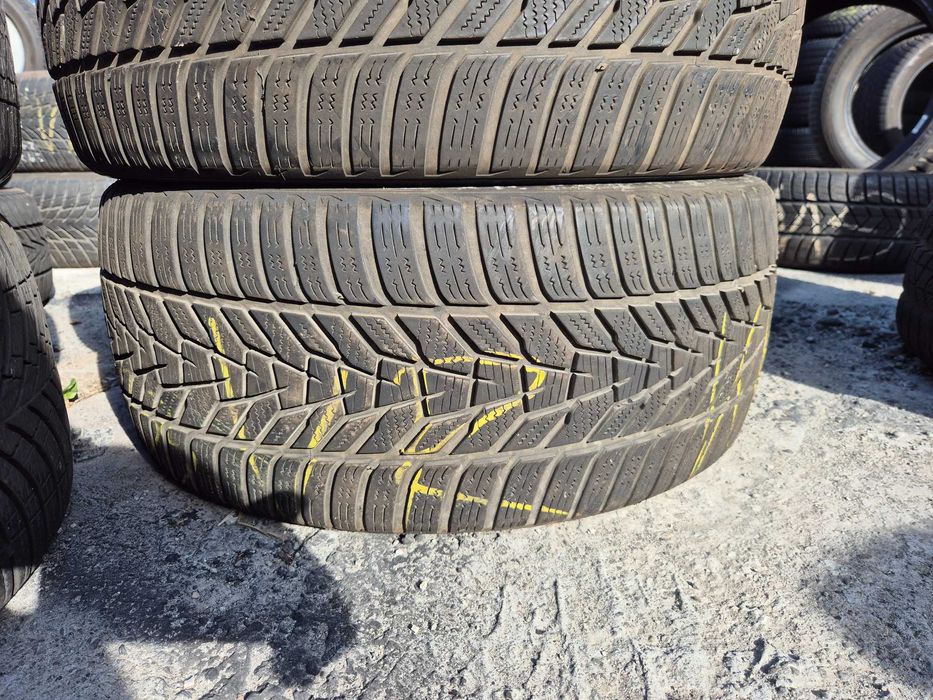 2 Anvelope de IARNA - 235/35/20 92W - Hankook Winter - APP NOI - DOT 2024 !