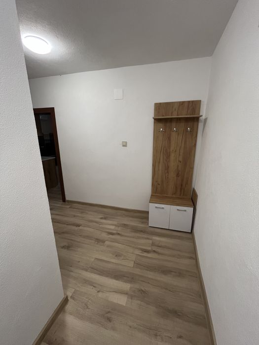 Дава се под наем Двустаен апартамент в Благоевград, Идеален център - 50 кв.м за 214.2 € - Снимка #1