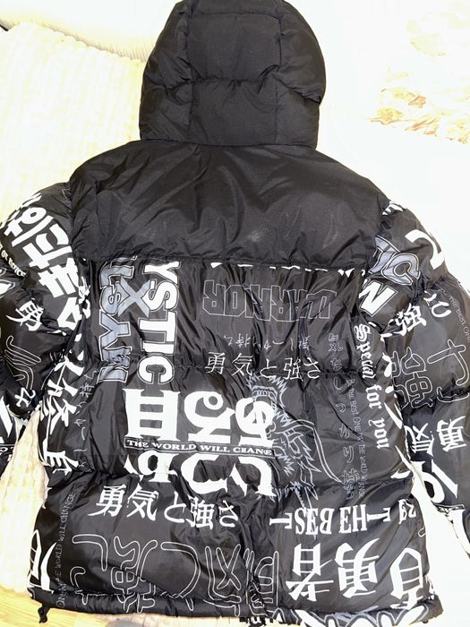 Продам куртку на мальчика 12-14 лет