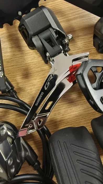 НОВО Shimano GRX Di2 RX815 Groupset 2x11-speed