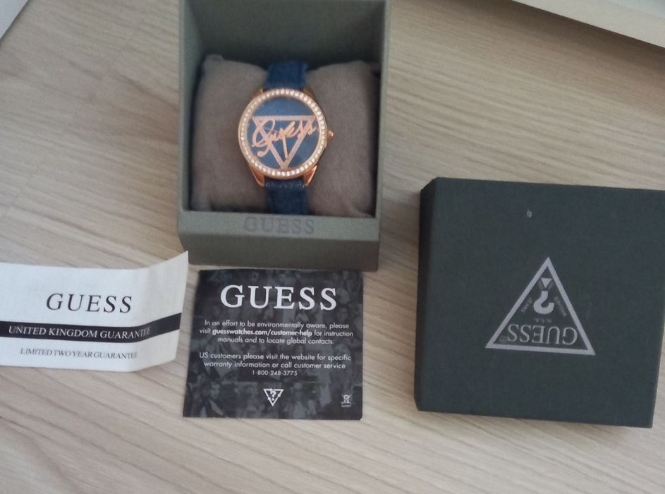 ОРИГИНАЛЕН нов дамски часовник GUESS