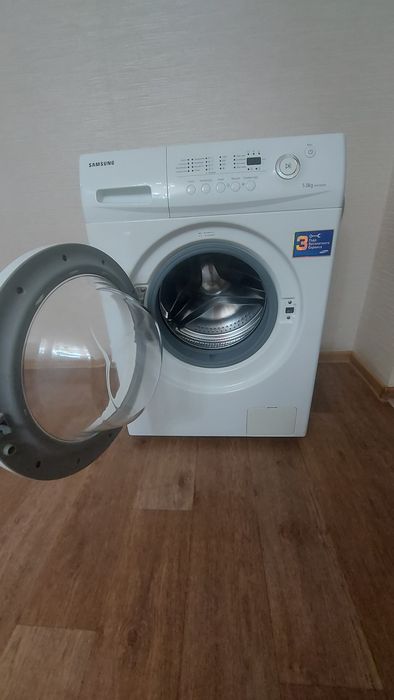 Продам стиральную машину Samsung