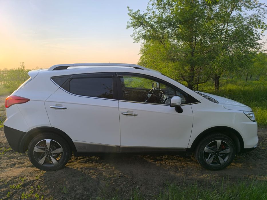 Продам Jac S3 2021 года.