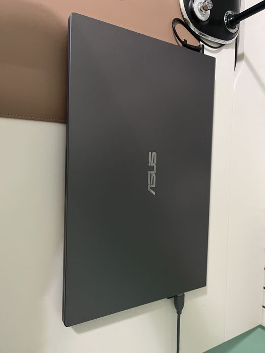 Vand laptop Asus i5 Gen 8, placa video nvidia, 8GB, Full Hd