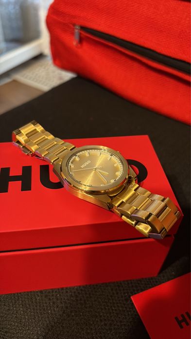 Часовник ,, Hugo ‘’