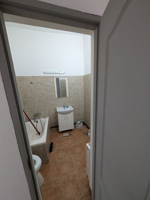Apartament de închiriat direct proprietar