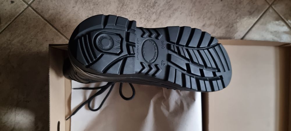 Полицейски кобинки 43  номер