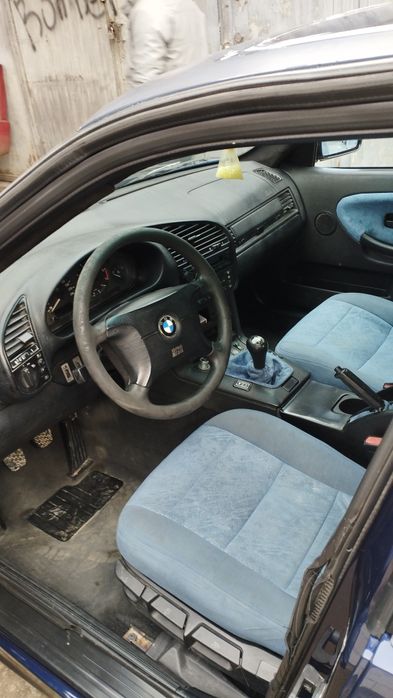 BMW e36 m43b18 sedan