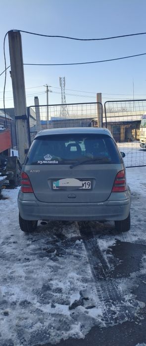 Mercedes a190 a class 2004 год. 1.9л.