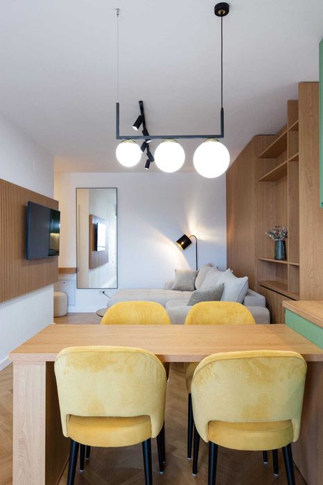 Inchiriez apartamet de lux cu 2 camere Oradea