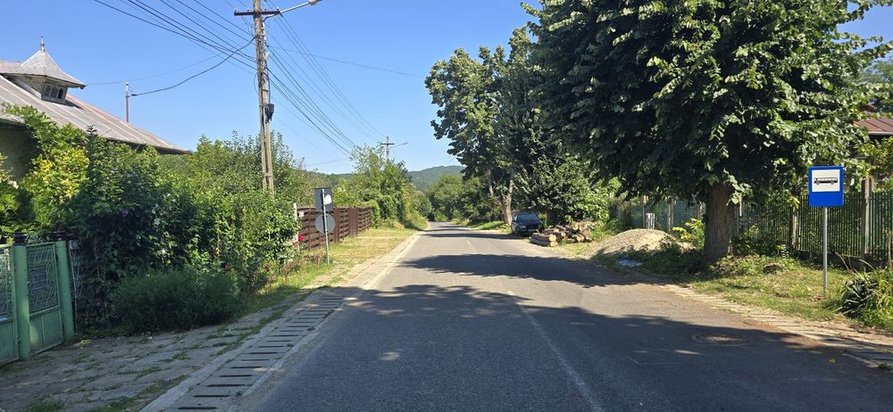 Casă de vănzare  cu teren 1100mp in Sărata Monteoru.  gaze  și  canalizare