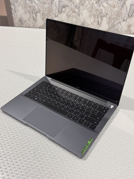 Продаю ноутбук Huawei Matebook 14 в отличном состоянии