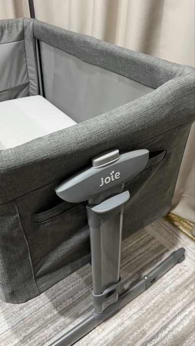 Манеж-кровать Joie Roomie Glide