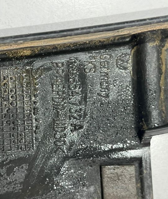 Bandou / ornament aripa dreapta fata Volkswagen VW Tiguan 1 5N [2007