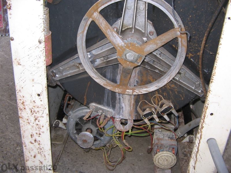 Продавам на части пералня Перла