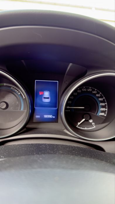 Toyota Auris 1.8 hybid an 2016  in garantie