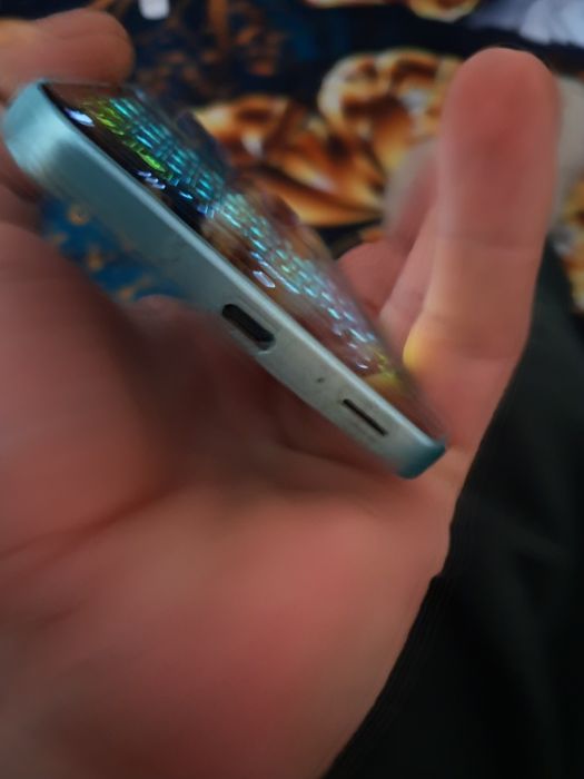 Продам телефон самсунг а26