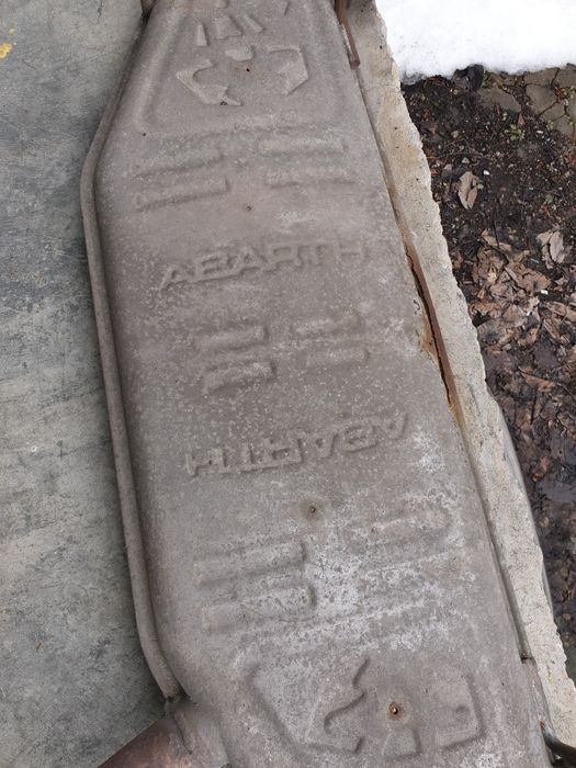 Фиат 500 Abarth на части