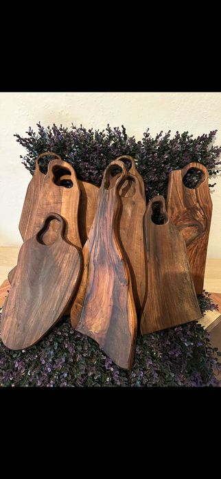 Дъски за рязане и мезета от Орех