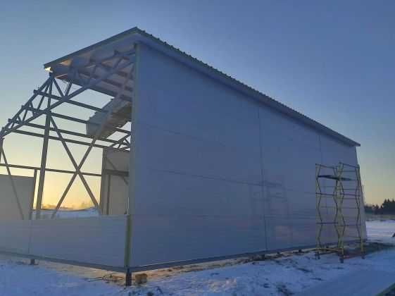 Ангары и сэндвич-панели