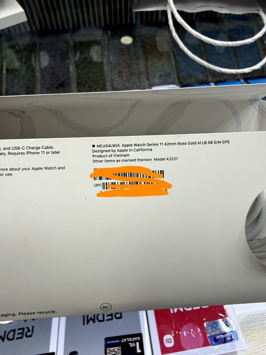 Продам Apple Watch 11 42mm