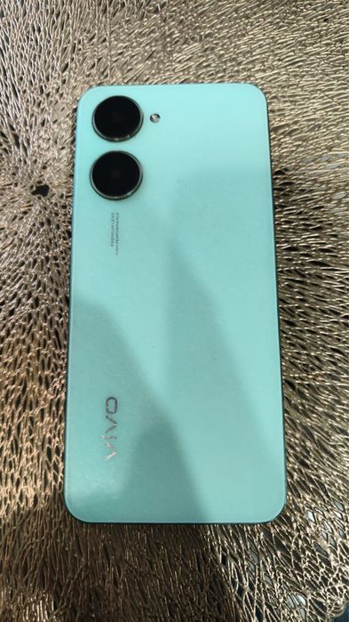 Продам vivo Y03 128 ГБ