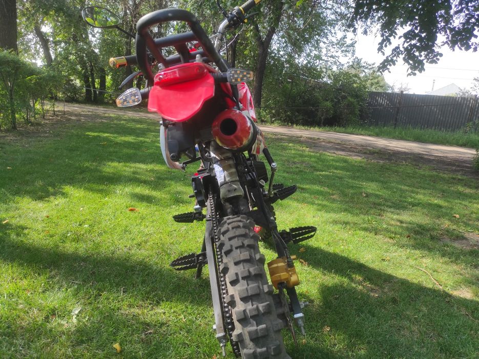 Питбайк 125 кубов.