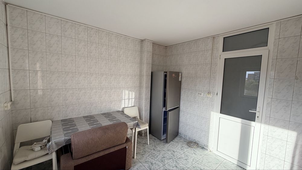 Proprietar  2 camere Brancoveanu 5/8 61mp  bl 1986 2 minute parc metrou luminos