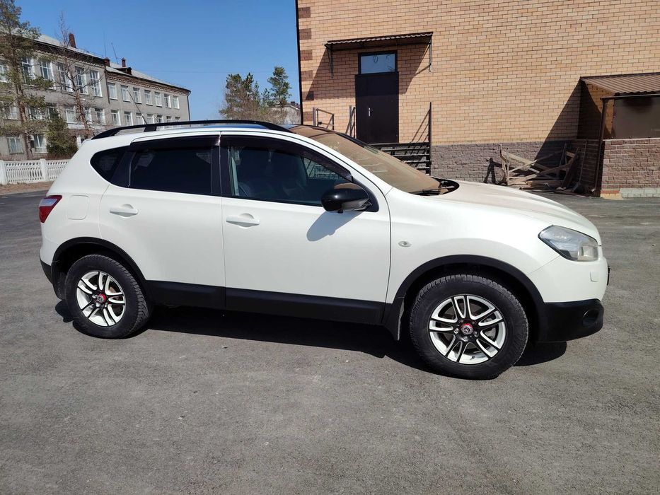 Nissan Qashqai 2013 г.