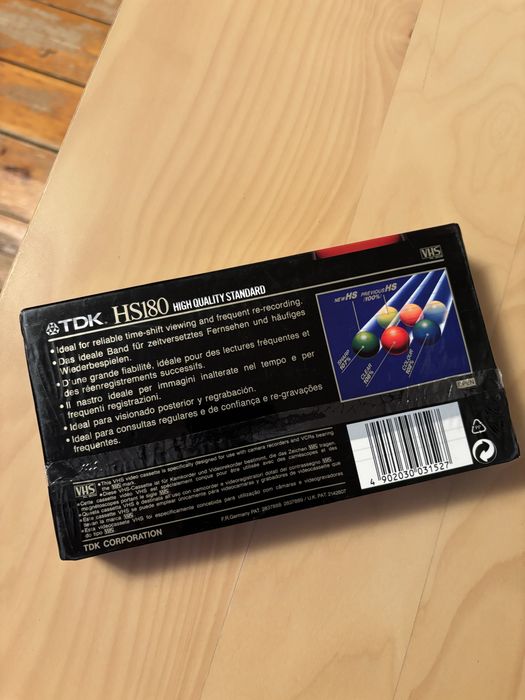 Чисто нова VHS касета 180min 3 часа запечатана