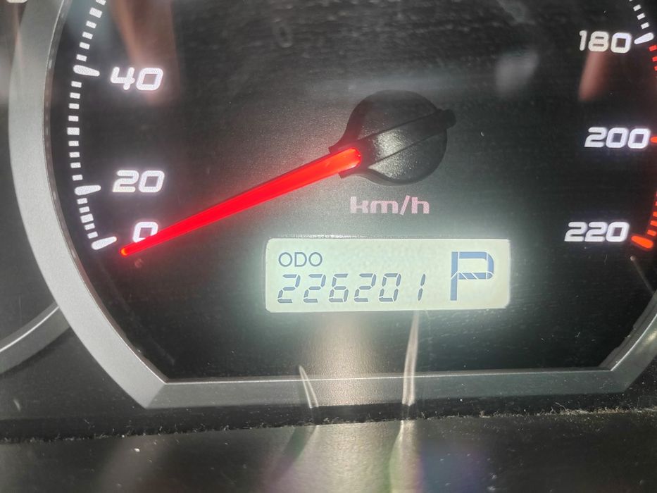 Продаю жентру 2014год в хорошем состоянии