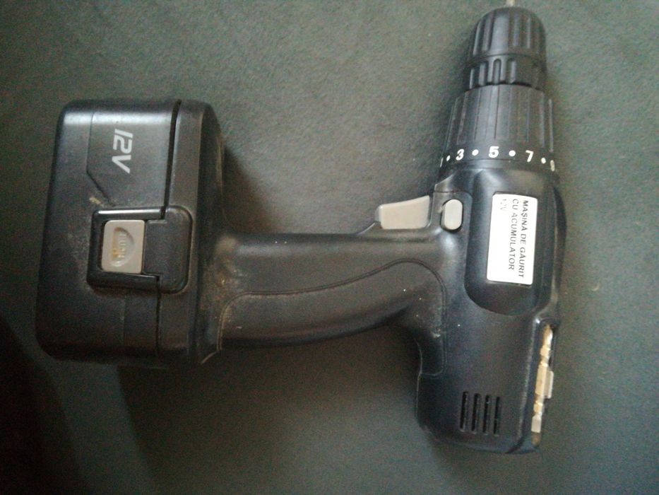 Tarod M18, esapament lambda, masina gaurit