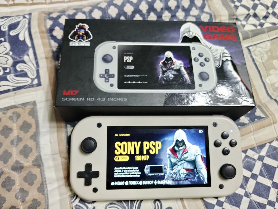 Игровая консоль M17 psp