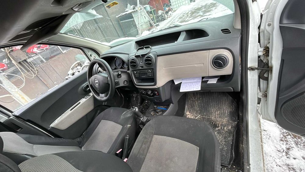 Dezmembrez Dacia Doker an 2014 1.5 Diesel