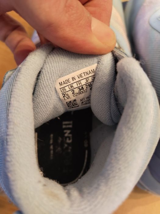 Зимни обувки Адидас