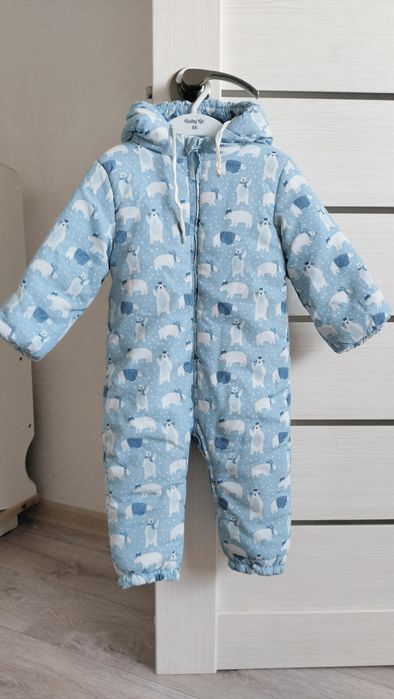 Продам весенний комбинезон