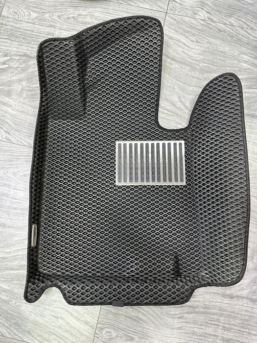 Kia K5 avtomobili uchun evromat poliki