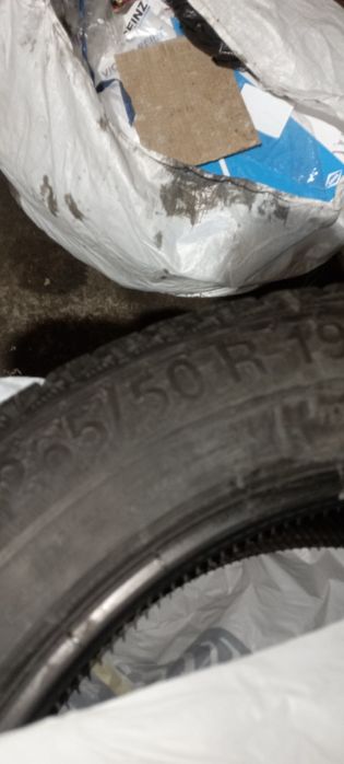 Продам резину зимнию