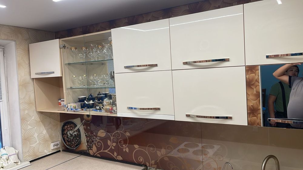 Продам кухонный гарнитур