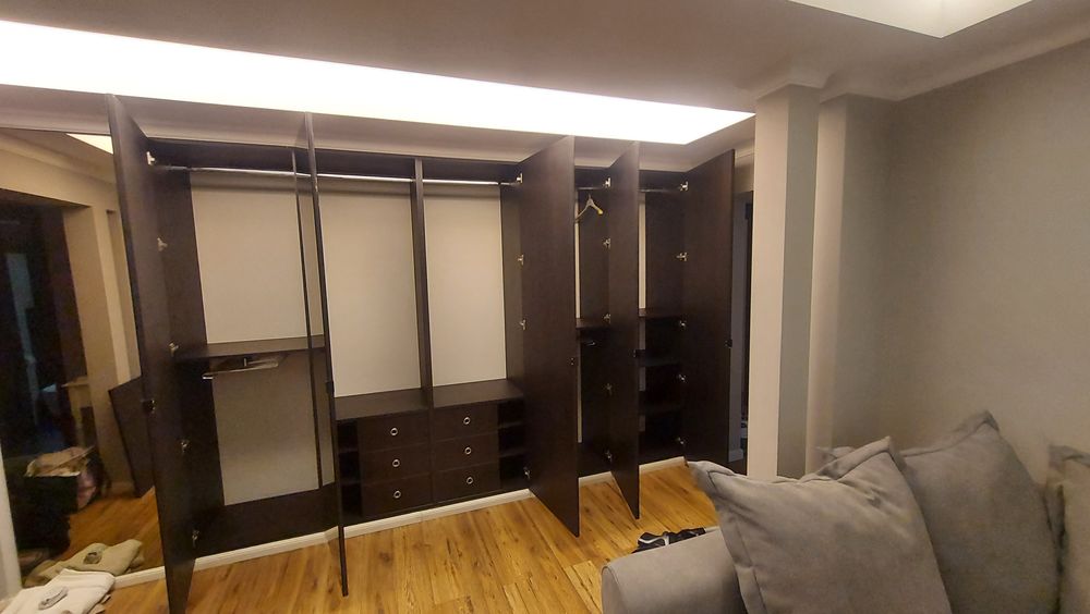 Inchiriez apartament, 3 camere, Bd Libertatii, ultracentral
