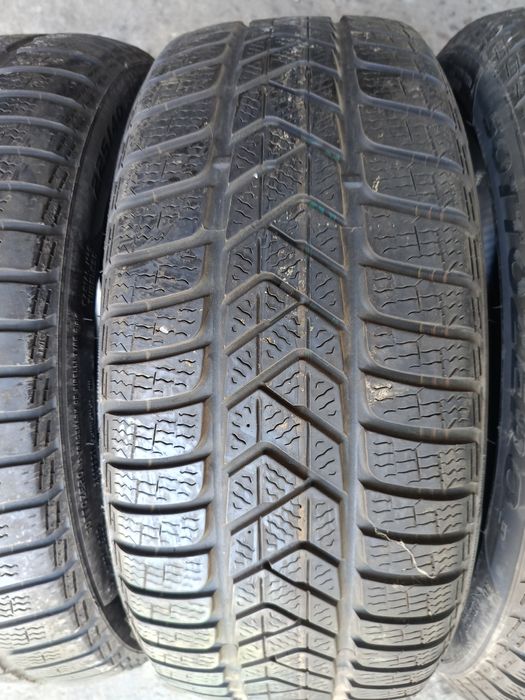Зимни гуми -19цола -225/40-1бр.-80лв."PIRELLI"