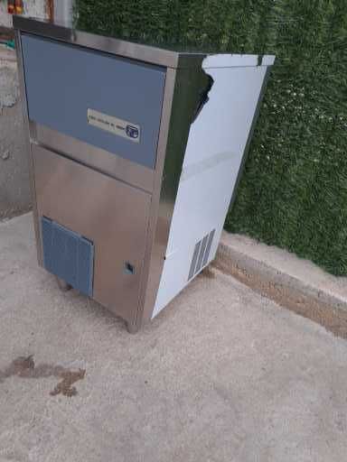 Професионален Ледогенератор Migel Icematic