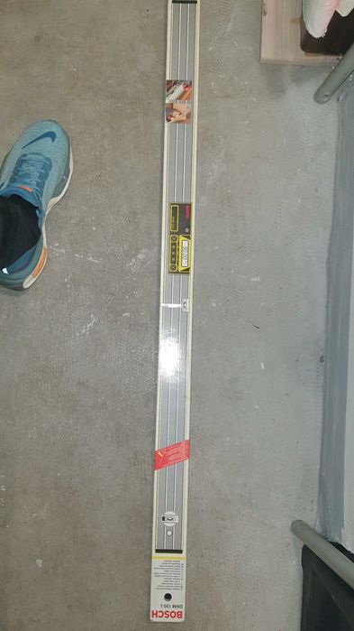 Нивелир BOSCH с дисплей