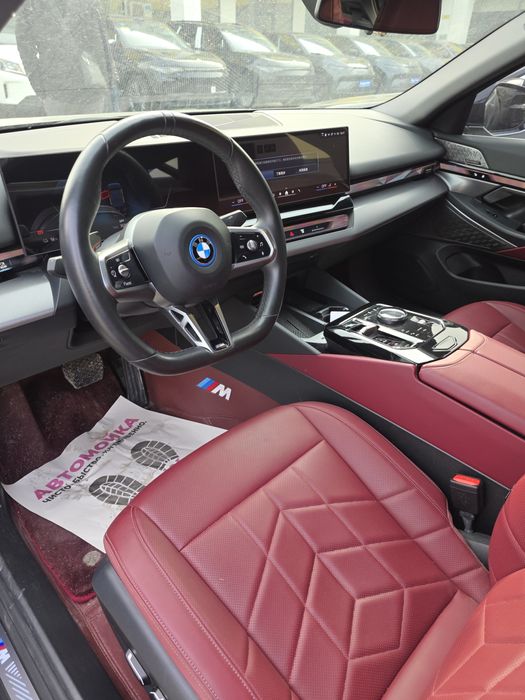 BMW i3 35L eDrive 2023